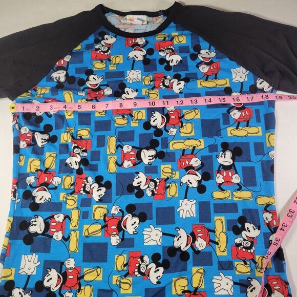 Set of 2Disney Mickey & Minnie Mouse LuLaRoe Raglan Shirts Size Small - Picture 9 of 16